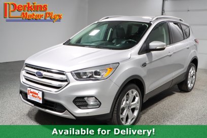 Used 2019 Ford Escape Titanium w/ U9j03 - Titanium Tow Package