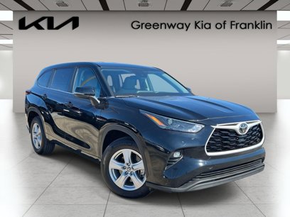 Used 2024 Toyota Highlander LE