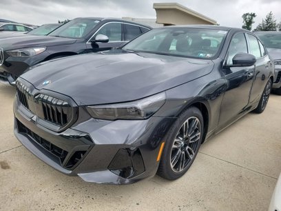 New 2025 BMW 530i xDrive w/ M Sport Package