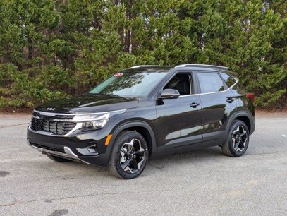 New 2025 Kia Seltos EX w/ EX Sunroof Package