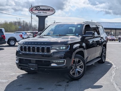Used 2023 Jeep Wagoneer 4WD w/ Premium Group I