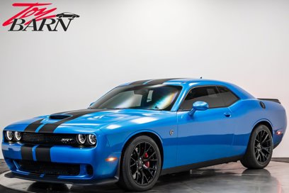 Used 2016 Dodge Challenger SRT Hellcat
