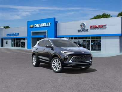 Used 2025 Buick Encore GX Avenir w/ Avenir Technology Package