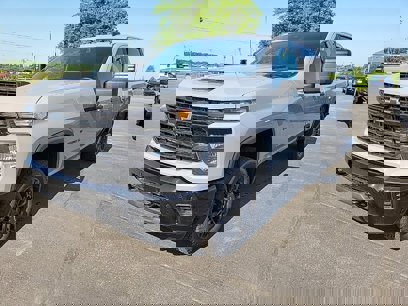 New 2025 Chevrolet Silverado 2500 Custom w/ Custom Value Package