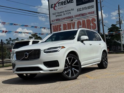 Used 2022 Volvo XC90 T6 Momentum w/ Advanced Package