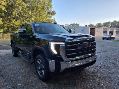 New 2025 GMC Sierra 2500 SLT