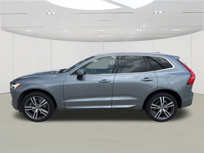 Used 2019 Volvo XC60 T6 Momentum w/ Premium Package