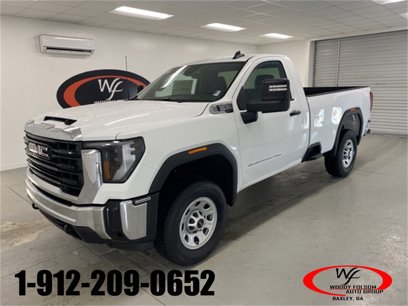 New 2025 GMC Sierra 2500 Pro w/ Convenience Package