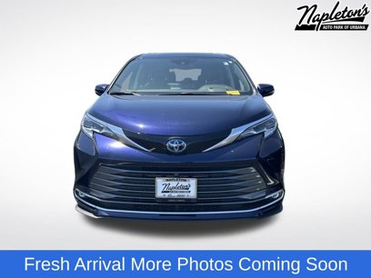 Used 2021 Toyota Sienna Platinum
