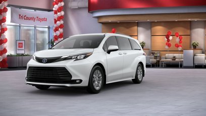 New 2025 Toyota Sienna XLE