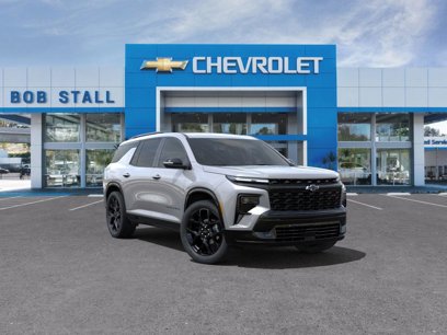 New 2025 Chevrolet Traverse RS w/ LPO, Floor Liner Package