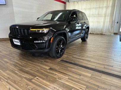 Certified 2023 Jeep Grand Cherokee Limited w/ Black Appearance Package