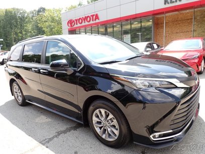 Certified 2024 Toyota Sienna XLE