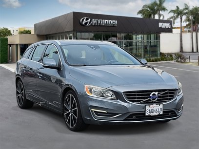 Used 2017 Volvo V60 T5 Premier w/ Convenience Package