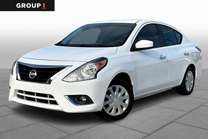 Used 2016 Nissan Versa SV