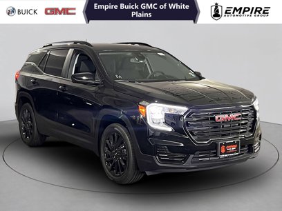 New 2024 GMC Terrain SLE w/ Driver Convenience Package