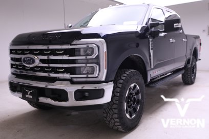 New 2025 Ford F250 Lariat
