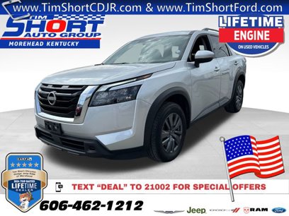 Used 2024 Nissan Pathfinder SV