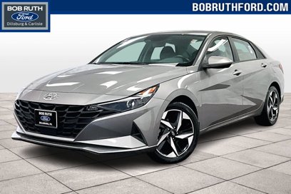 Used 2023 Hyundai Elantra SEL w/ Convenience Package