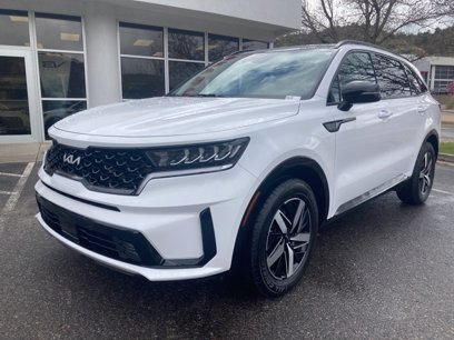 Certified 2023 Kia Sorento EX w/ Panoramic Sunroof Package