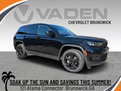 Used 2023 Jeep Grand Cherokee Altitude