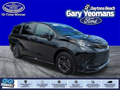 Used 2024 Toyota Sienna XLE Woodland Edition