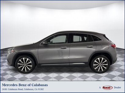 Used 2021 Mercedes-Benz GLA 250 4MATIC w/ Premium Package