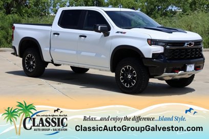 New 2025 Chevrolet Silverado 1500 ZR2 w/ Technology Package