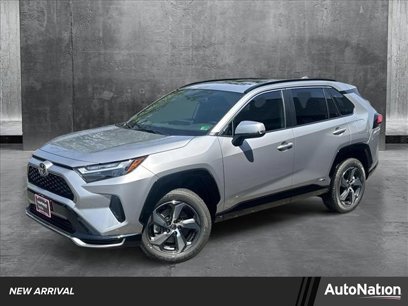 New 2025 Toyota RAV4 SE