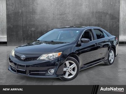 Used 2012 Toyota Camry SE w/ Leather Pkg