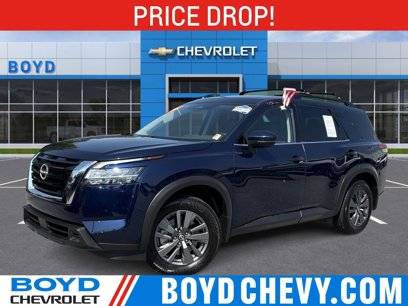 Used 2022 Nissan Pathfinder SV