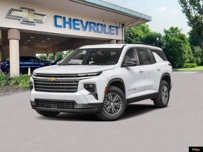 New 2025 Chevrolet Traverse LT