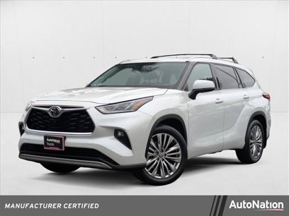 Certified 2022 Toyota Highlander Platinum
