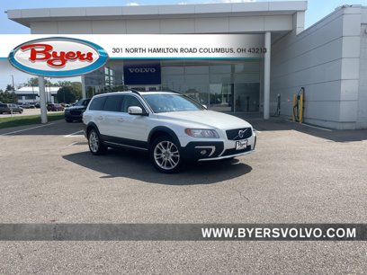 Used 2016 Volvo XC70 T5 Premier w/ Proximity Package