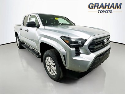 New 2024 Toyota Tacoma SR