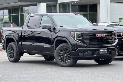 New 2025 GMC Sierra 1500 Pro w/ Graphite Edition