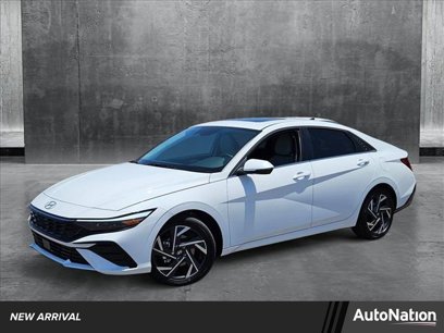 New 2025 Hyundai Elantra Limited