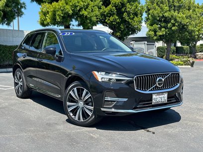 Certified 2022 Volvo XC60 T8 Inscription w/ Advanced Package