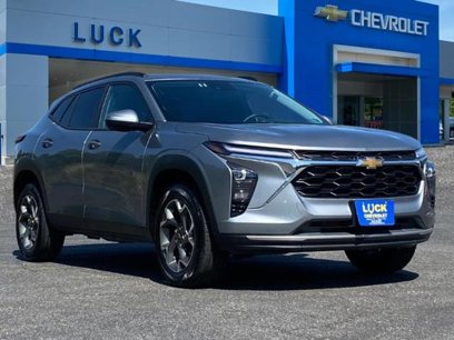 Certified 2024 Chevrolet Trax LT w/ Driver Confidence Package
