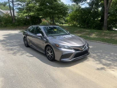 Used 2021 Toyota Camry SE
