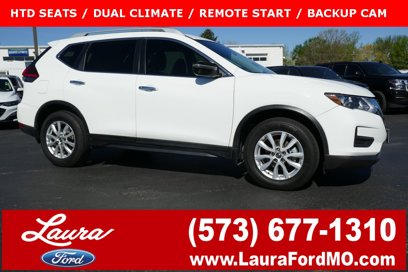 Used 2017 Nissan Rogue SV
