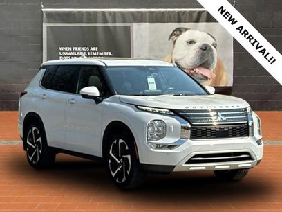 Used 2023 Mitsubishi Outlander SE