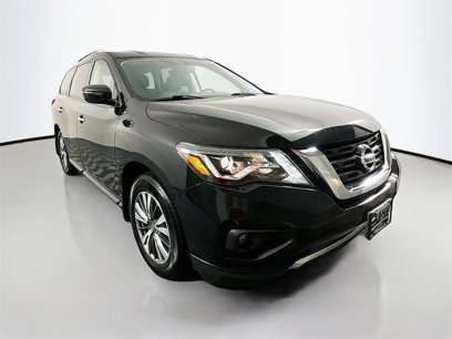 Used 2020 Nissan Pathfinder SV w/ Cargo Package