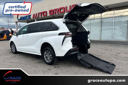 Used 2023 Toyota Sienna LE