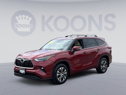 Used 2022 Toyota Highlander XLE