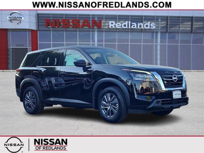 New 2025 Nissan Pathfinder S
