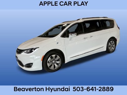 Used 2020 Chrysler Pacifica Limited w/ Advanced Safetytec Group