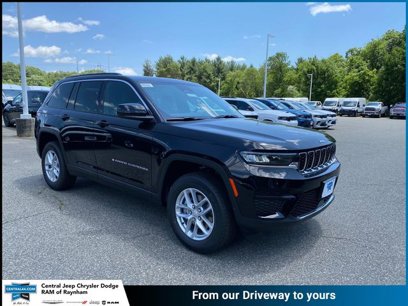 New 2025 Jeep Grand Cherokee Laredo
