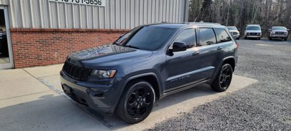 Used 2018 Jeep Grand Cherokee Laredo