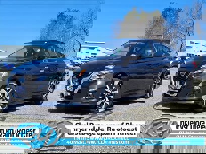 Used 2021 Nissan Altima 2.5 SV